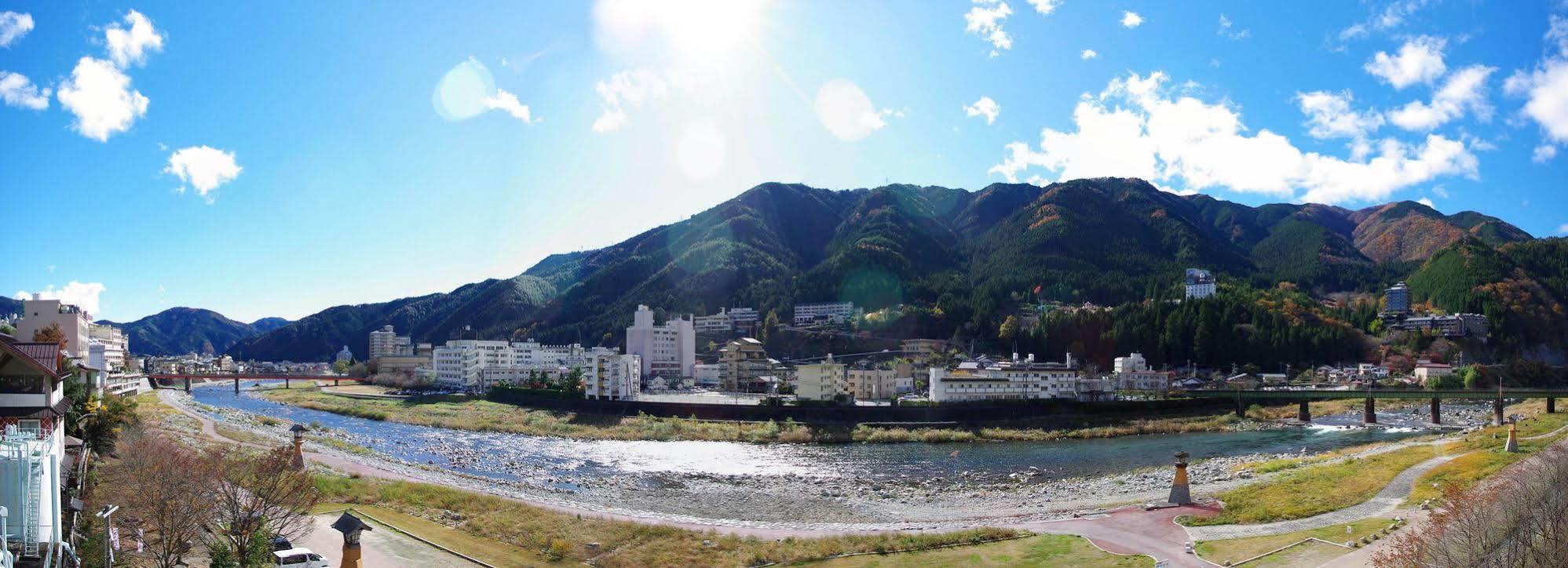 Gero Onsen Fugaku Hotel Екстериор снимка